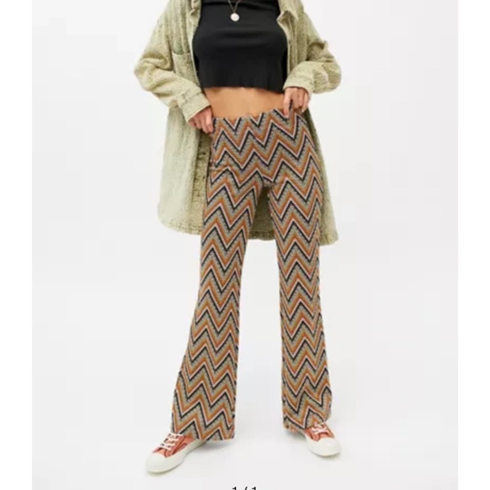 UO bryn pull on flare pant